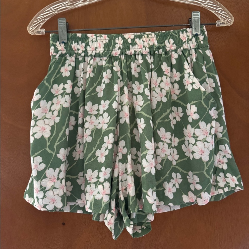 Fighting Eel Ava Sky Sage Sakura Green Floral High Waist Shorts Kahea Small - Picture 2 of 4